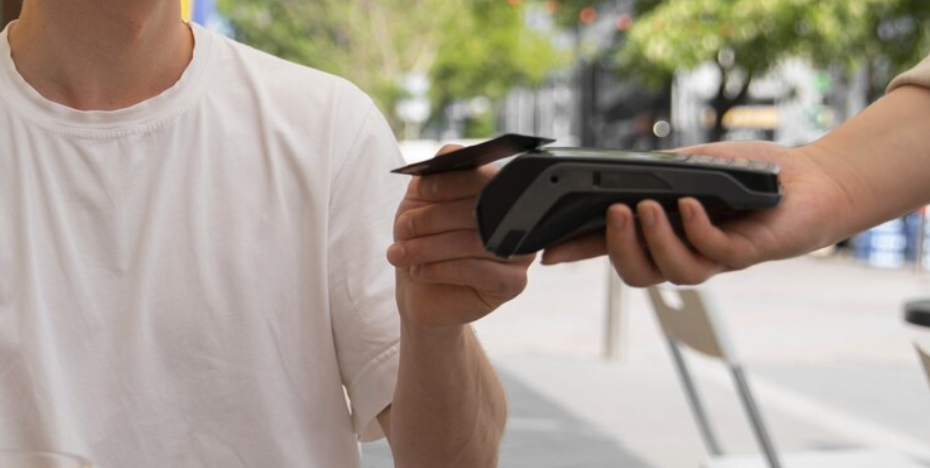 &iquest;C&oacute;mo planear compras grandes con tu tarjeta de cr&eacute;dito?